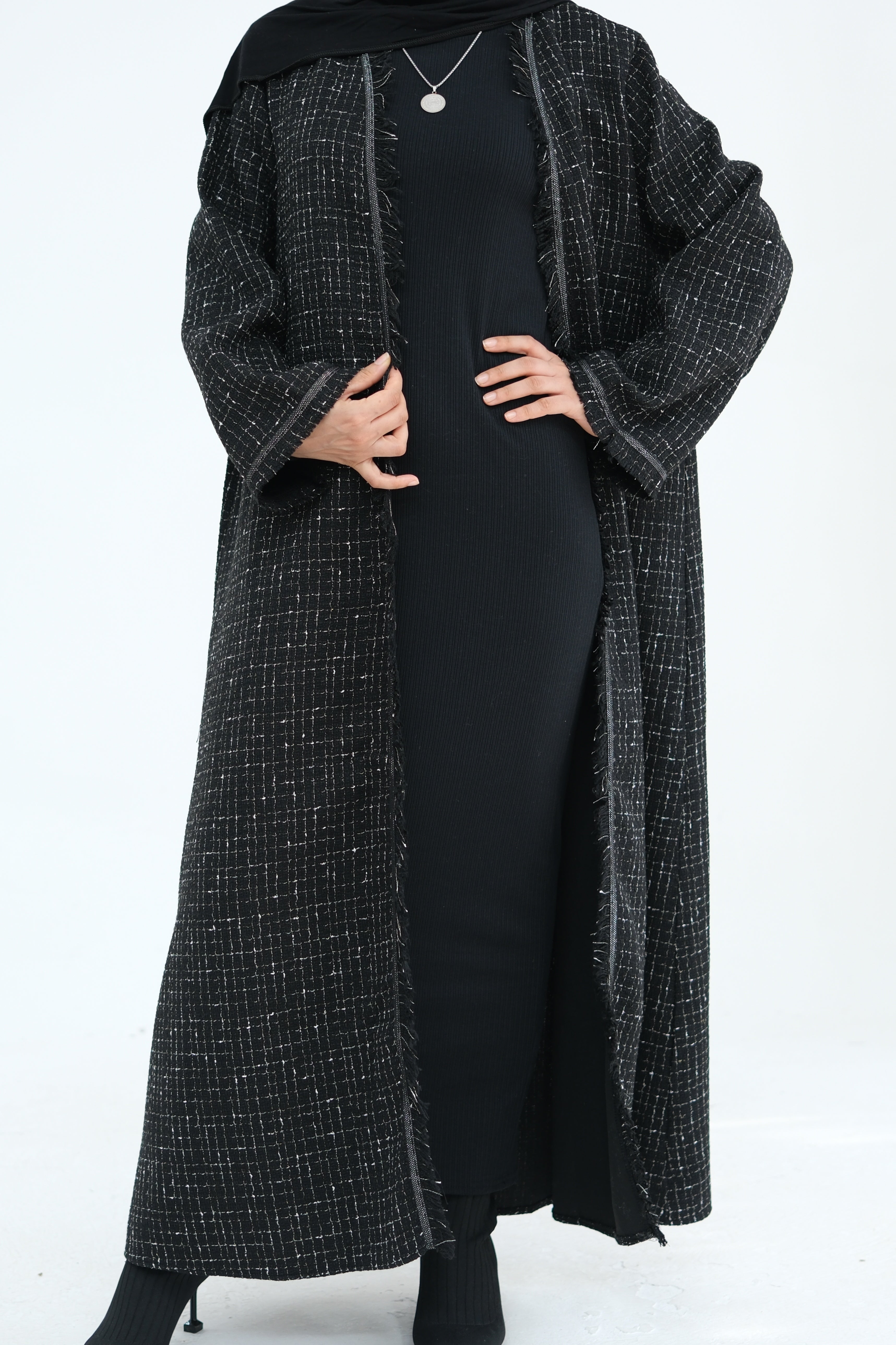 Lina Chic Boucle Open Abaya 908-Black