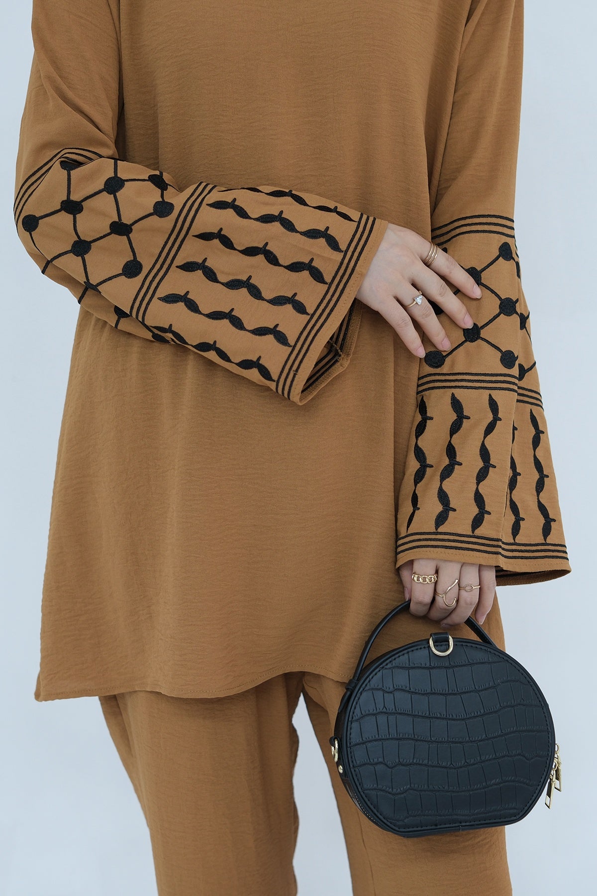 MALIKA Kuffiyeh Embroidered Cuff Top and Pants Abaya Set 836-Coffee