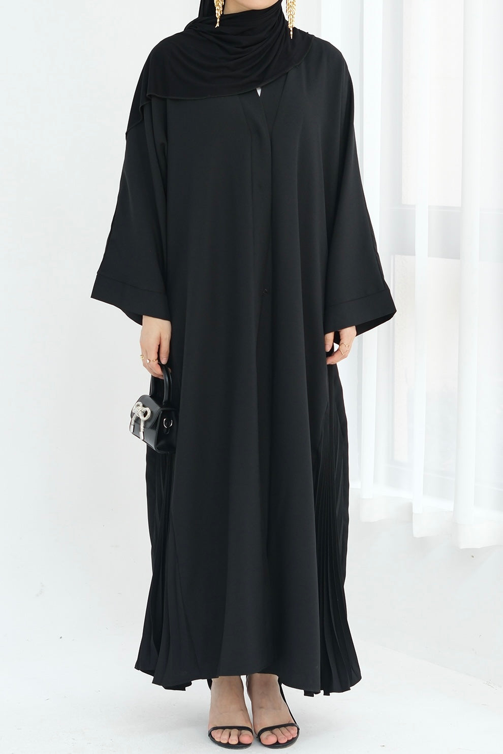 Haniya Pleated Design Open Abaya 850 - Black